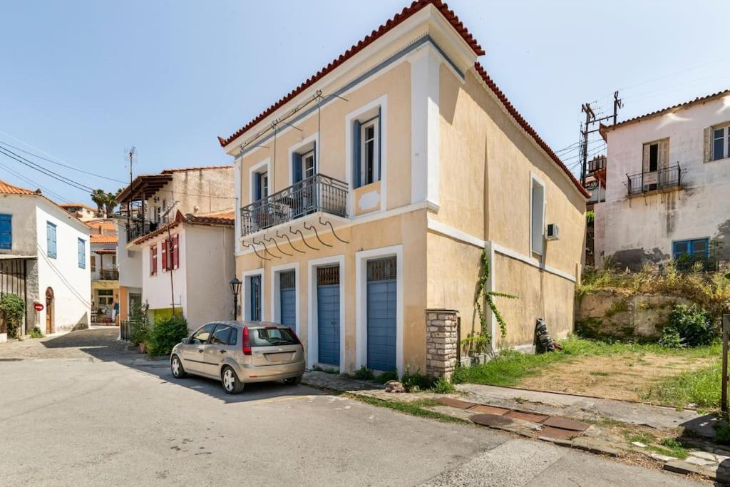 Traditional House At Koroni Near Beach Exteriér fotografie