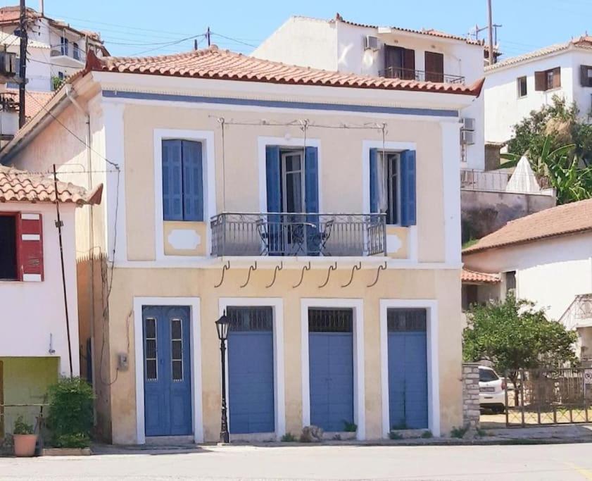 Traditional House At Koroni Near Beach Exteriér fotografie